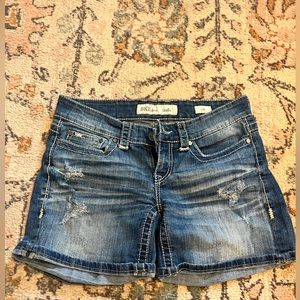 BKE Stella jean shorts Sz 28 LOW RISE